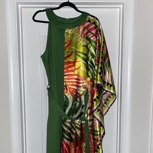 Women’s Plus Artichoke and Scarf Print Dress